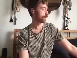 Screenshot from gingerboii1990 webcams