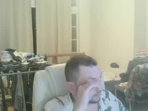 Screenshot from ginmaker_dudi webcams