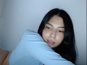 Screenshot from girl_honey_ webcams