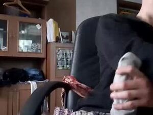 Screenshot from give1tin webcams