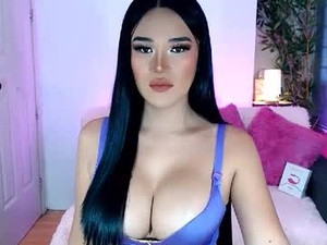 Screenshot from gloriousslutshay webcams