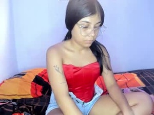 Screenshot from goddes_any webcams