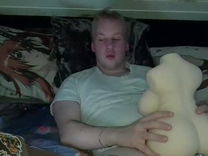 Screenshot from godoflatinas97 webcams