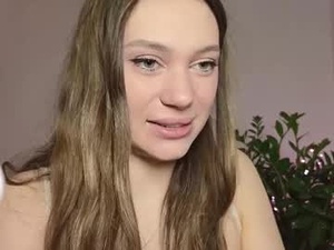 Screenshot from golden_flora webcams