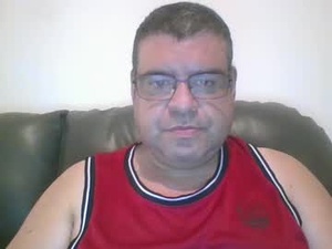 Screenshot from gomezgonz5 webcams