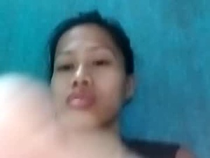 Screenshot from gorgeouspinay_babe webcams