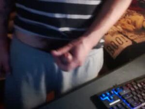 Screenshot from gothbro webcams