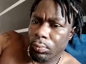 Screenshot from gudpansblakd webcams