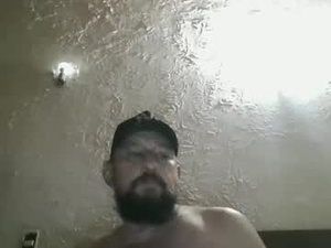 Screenshot from gustavo1350 webcams
