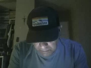 Screenshot from guy8inches4u webcams