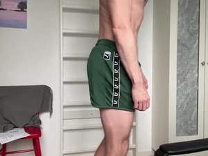 Screenshot from guyfromfinland1981 webcams