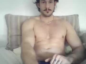 Screenshot from h4rdgeye7 webcams