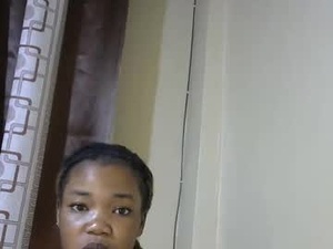Screenshot from hailey_swee webcams