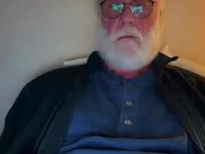 Screenshot from handful57345 webcams