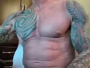 Screenshot from hardbody205a webcams