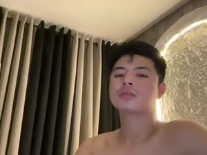 Screenshot from havefunwithxavier webcams