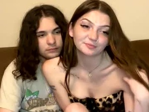 Screenshot from haybaby18 webcams