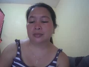 Screenshot from hazeldhane webcams