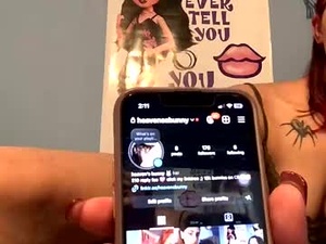 Screenshot from heavensbunny webcams
