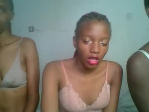 Screenshot from heilybunny webcams