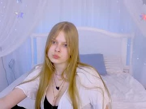 Screenshot from helena_tvs webcams