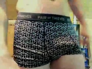 Screenshot from heretodaygonetomorroww webcams