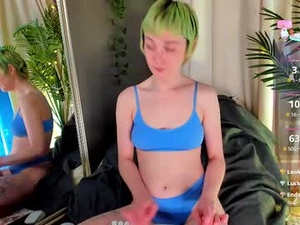 Screenshot from hey_agatha webcams
