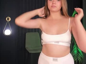 Screenshot from hidden_charm_ webcams