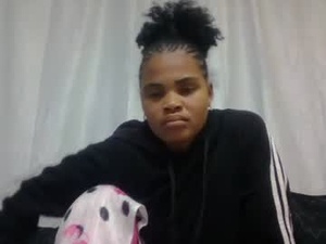 Screenshot from hinah89 webcams