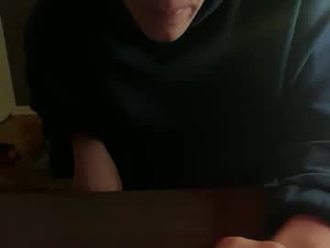 Screenshot from hmantate314 webcams