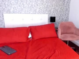 Screenshot from honey_sweet777 webcams