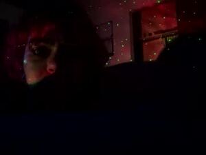 Screenshot from honeybeexo12 webcams