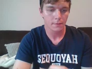 Screenshot from hookedonphonics105 webcams