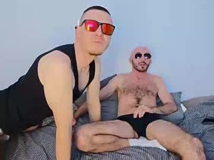 Screenshot from hornycouple3145 webcams