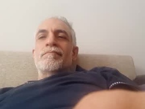 Screenshot from hot75_man webcams