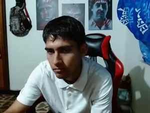 Screenshot from hot__mechanic webcams