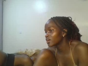 Screenshot from hot_petite12 webcams