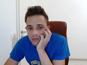 Screenshot from hotboyshorny webcams