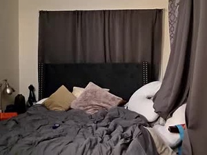 Screenshot from hotrox6942 webcams