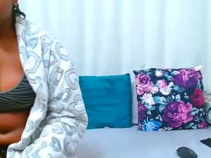 Screenshot from hotsmalltitsx webcams