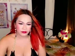 Screenshot from hugecockgoddessx webcams