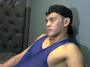 Screenshot from hunkpinoy16 webcams