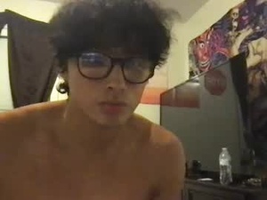 Screenshot from hyunluv webcams