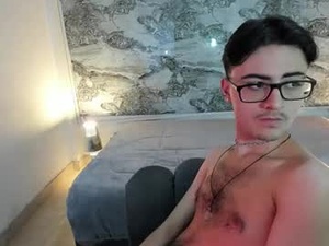 Screenshot from im_dayros webcams