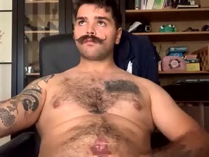 Screenshot from imnothuman22 webcams