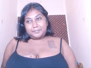 Screenshot from indiancoco webcams