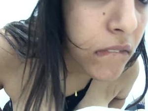 Screenshot from innocent_mely webcams