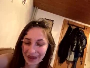 Screenshot from intoxicouple webcams