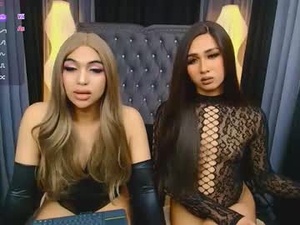 Screenshot from iris_lauren webcams