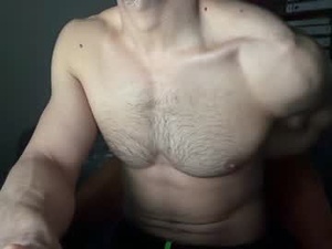 Screenshot from ironman0369 webcams